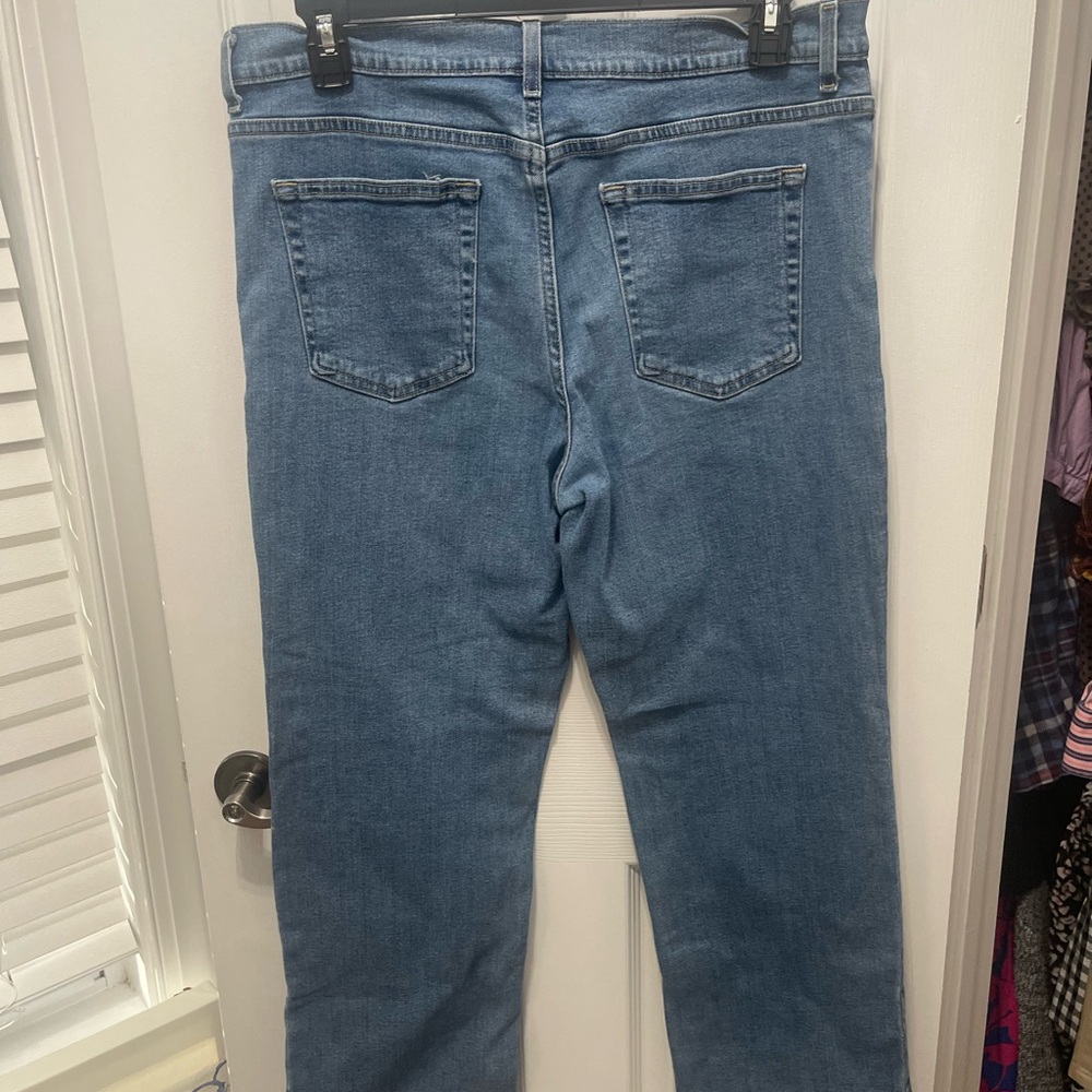 Sonoma Men's Classic Straight Light Blue Jeans - Picture 10 of 13